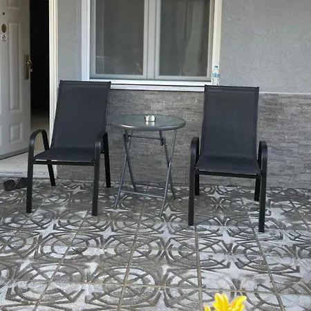 Luxrooms Ofrinion Exterior photo