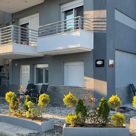 Luxrooms Ofrinion Exterior photo