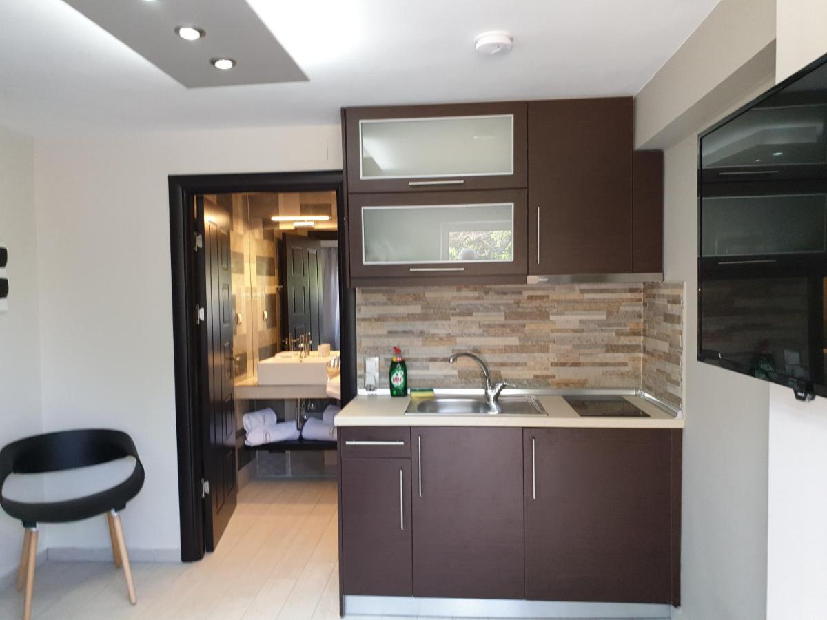 Apartment Luxrooms Ofrinion