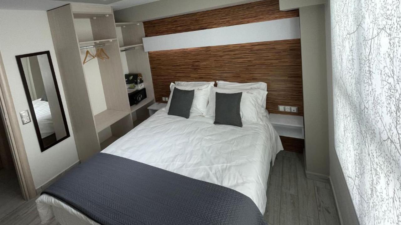 Luxrooms *