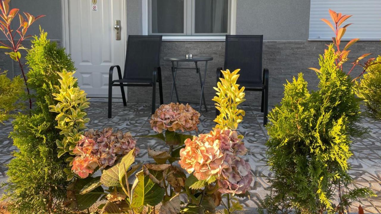 Apartment Luxrooms Ofrinion