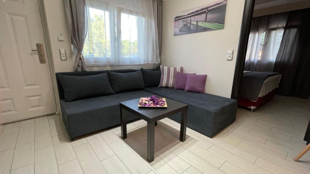 Apartment Luxrooms Ofrinion