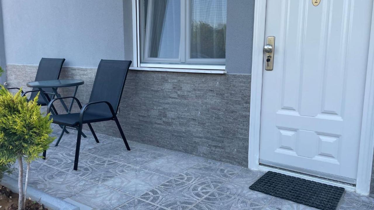 Apartment Luxrooms Ofrinion