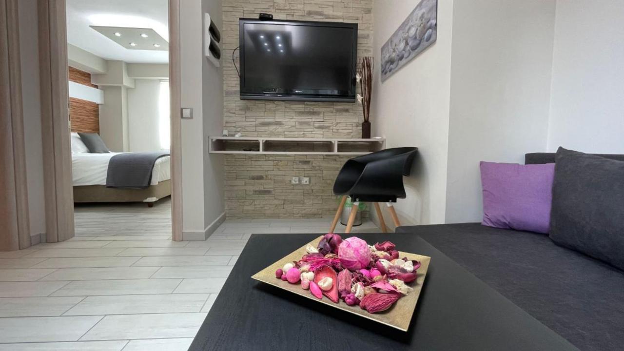 Luxrooms Apartment Ofrinion